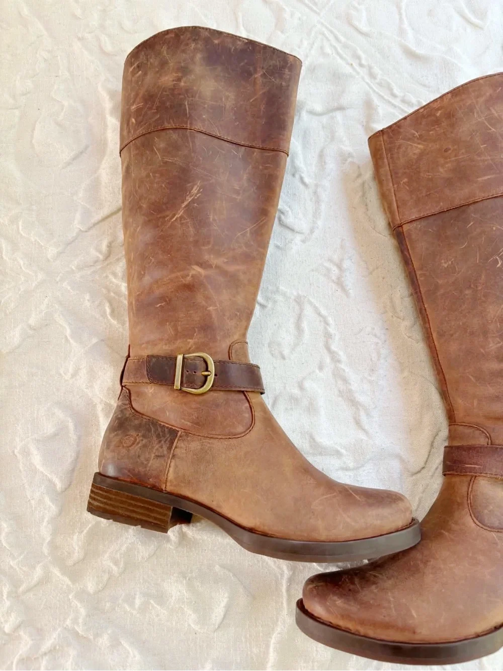 Born Braydon Distressed Leather Boots Size 6.5 New